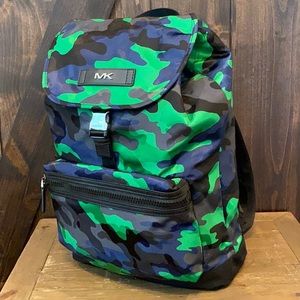 🔥SALE🔥 NWT Authentic Michael Kors Camo Backpack